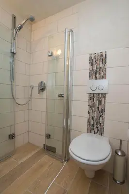 Ein Badezimmer in der Unterkunft Moselland Hotel im Enderttal Zum Onkel Willi