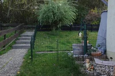 Ein Garten an der Unterkunft Haus Vis a Vis 1