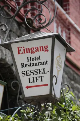 Ein Zertifikat, Auszeichnung, Logo oder anderes Dokument, das in der Unterkunft Hotel Sessellift ausgestellt ist