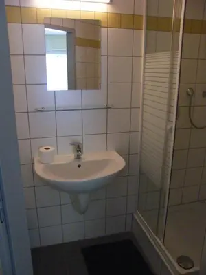 Ein Badezimmer in der Unterkunft Ferienhaus am Kloster Stuben
