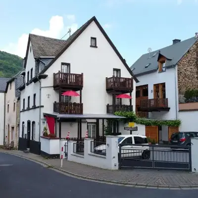 Haus-Born-Simon