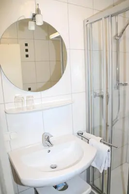 Ein Badezimmer in der Unterkunft Ferienwohnung Feldhege