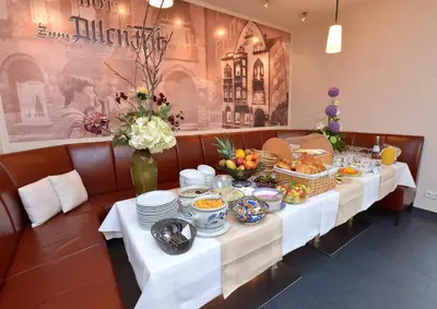 Essen im Hotel oder in der Nähe