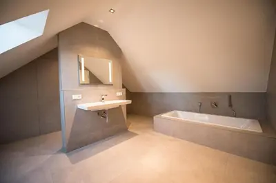 Ein Badezimmer in der Unterkunft Ferienwohnung Atelier Maschinenhaus