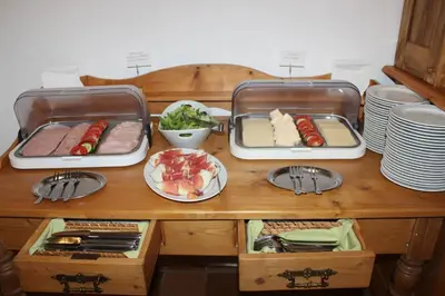 Essen in der Pension oder in der Nähe