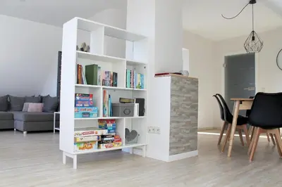 Die Bibliothek in der Ferienwohnung