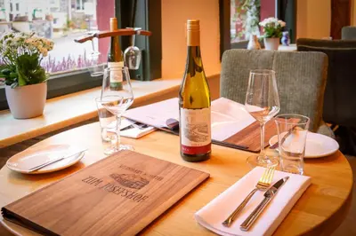 Getränke in der Unterkunft Hotel zum Josefshof