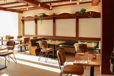 Ein Restaurant oder anderes Speiselokal in der Unterkunft Hotel zum Josefshof