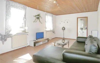 Ein Sitzbereich in der Unterkunft 1 Bedroom Lovely Apartment In Lahnstein