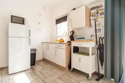 Küche/Küchenzeile in der Unterkunft Eifel-Apartments Orsfeld - Apartments mit Tieren & Natur