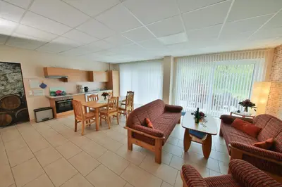 Küche/Küchenzeile in der Unterkunft Barrierefreie 6 Personen Ferienwohnung im Landhausstil