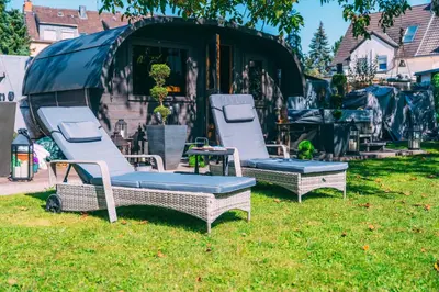 Ein Garten an der Unterkunft Ferienvilla Koblenz