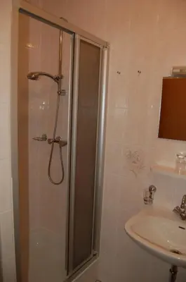 Ein Badezimmer in der Unterkunft Weingut Klein-Götz