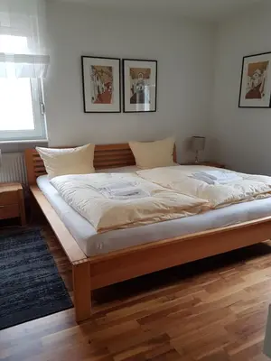 Ein Bett oder Betten in einem Zimmer der Unterkunft Villa Feyen in Trier