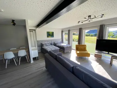 TV/Unterhaltungsangebot in der Unterkunft Kallenhard View Apartments