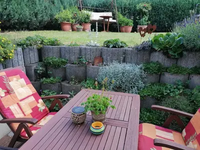Ein Garten an der Unterkunft Gemütlich wohnen in Welling