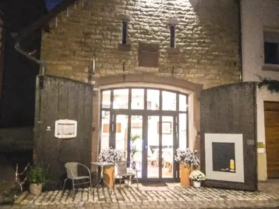 Das Gebäude in dem sich die Ferienwohnung befindet