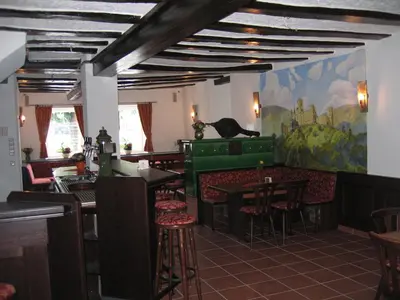 Ein Sitzbereich in der Unterkunft Hotel Zur Kripp