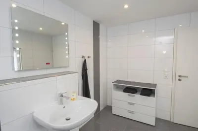 Ein Badezimmer in der Unterkunft Ferienhaus an der Burg Namedy