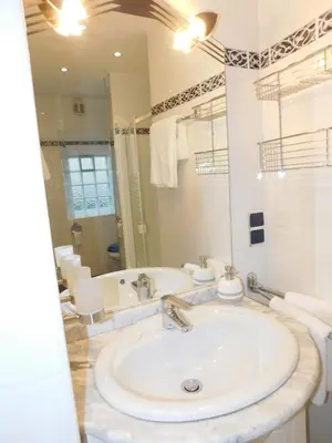 Ein Badezimmer in der Unterkunft Kaminstübchen