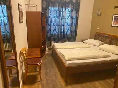 Ein Bett oder Betten in einem Zimmer der Unterkunft Hotel Restaurant Frankenturm