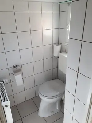 Ein Badezimmer in der Unterkunft Haus am Dekernbach