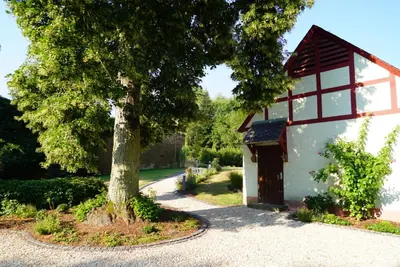 Ein Garten an der Unterkunft BITO CAMPUS