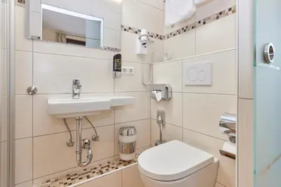 Ein Badezimmer in der Unterkunft Hotel-Restaurant Ehses