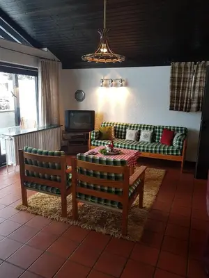 Ein Sitzbereich in der Unterkunft Ferienhaus Ammermann
