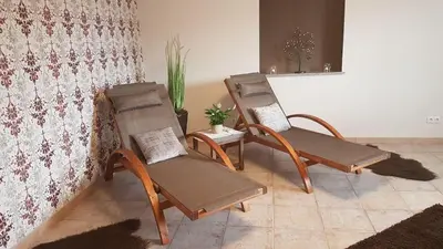 Ein Sitzbereich in der Unterkunft Eifel Dream Ferienwohnung Zingsheld