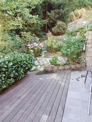 Ein Garten an der Unterkunft Gästehaus Ströter