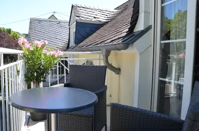 Ein Balkon oder eine Terrasse in der Unterkunft Gästehaus Alt Mehring