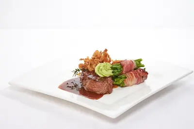 Essen im Hotel oder in der Nähe