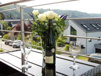 Ein allgemeiner Bergblick oder ein Berglick von der Ferienwohnung aus