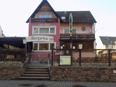 Das Gebäude in dem sich das Hotel befindet