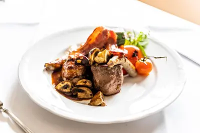 Essen im Hotel oder in der Nähe