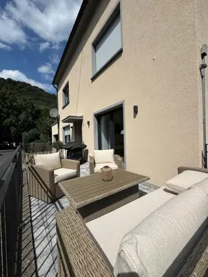 Ein allgemeiner Bergblick oder ein Berglick von der Ferienwohnung aus