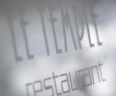 Ein Zertifikat, Auszeichnung, Logo oder anderes Dokument, das in der Unterkunft Le Temple ausgestellt ist
