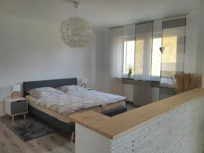 Ein Bett oder Betten in einem Zimmer der Unterkunft Talblick II