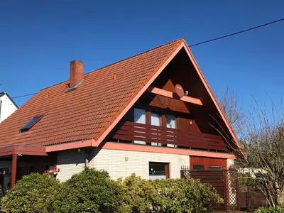 Das Gebäude in dem sich die Ferienwohnung befindet