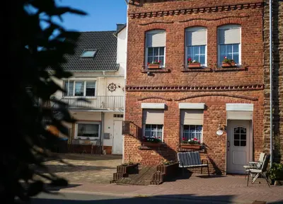 Das Gebäude in dem sich die Ferienwohnung befindet