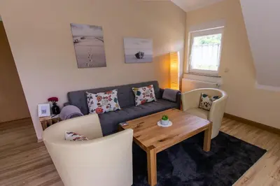 Ein Sitzbereich in der Unterkunft Kimi's House - FeWo