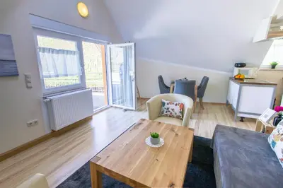 Ein Sitzbereich in der Unterkunft Kimi's House - FeWo
