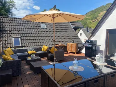 Ein allgemeiner Bergblick oder ein Berglick von der Ferienwohnung aus