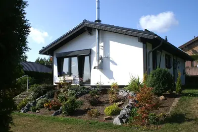 Ein Garten an der Unterkunft Ferienhaus-4Seasons