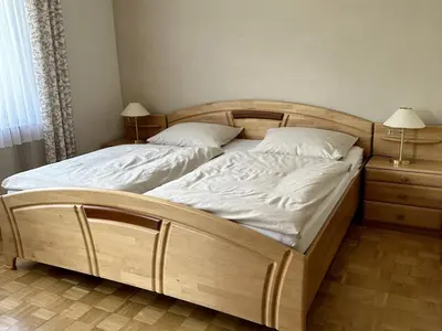 Ein Bett oder Betten in einem Zimmer der Unterkunft Modern apartment with 2 bathrooms in Lirstal