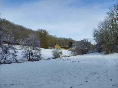 gemütliche Ferienwohnung in Kaifenheim im Winter