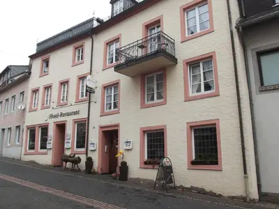 Das Gebäude in dem sich das Hotel befindet