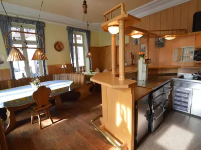 Küche/Küchenzeile in der Unterkunft Urzig Heritage Riverside Stay