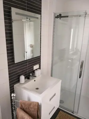 Ein Badezimmer in der Unterkunft Ferienhaus MaLeFi 1 am Gülser Moselbogen